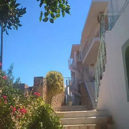 Creta Star 2*